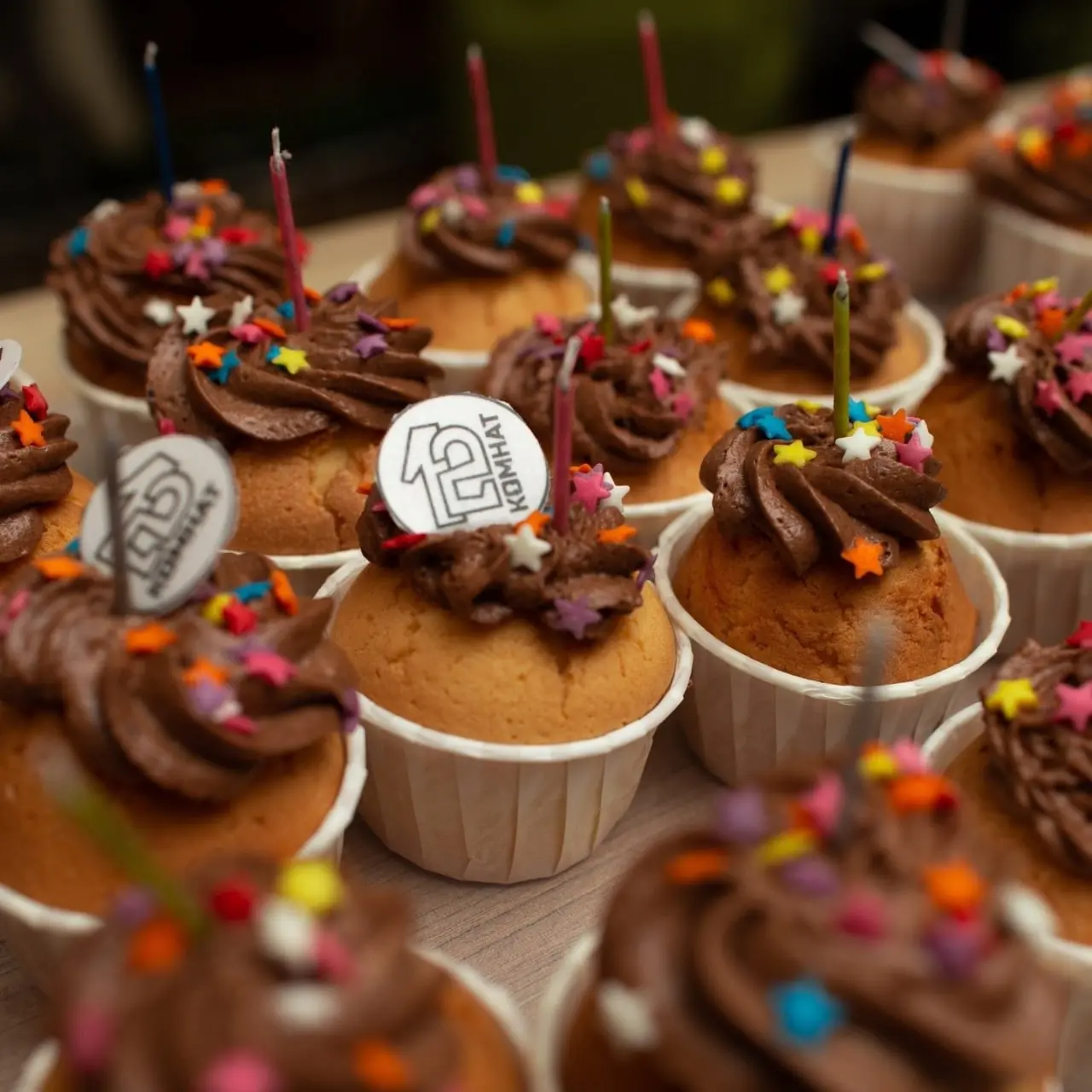 Празднование дня рождения 12 Комнат