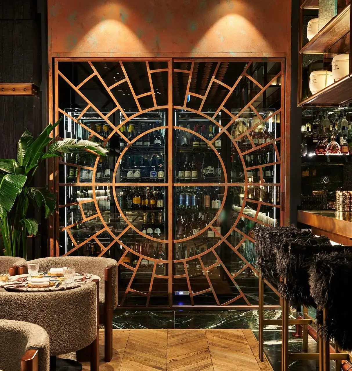 Игра Blue Waters Mafia в ресторане Clay