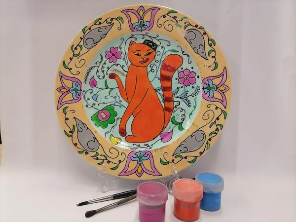 Мастер-класс по росписи тарелки на тему Татарский кот