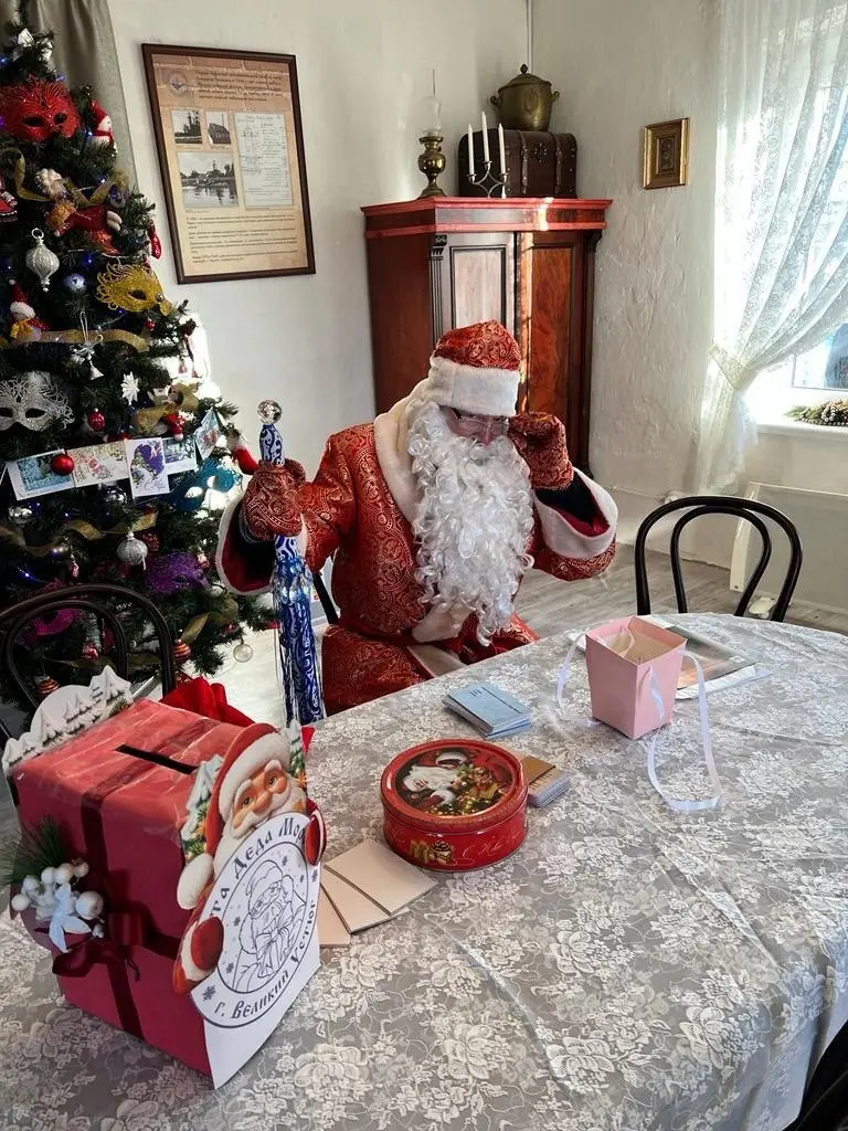 Викторина и угощения в Морской резиденции Деда Мороза