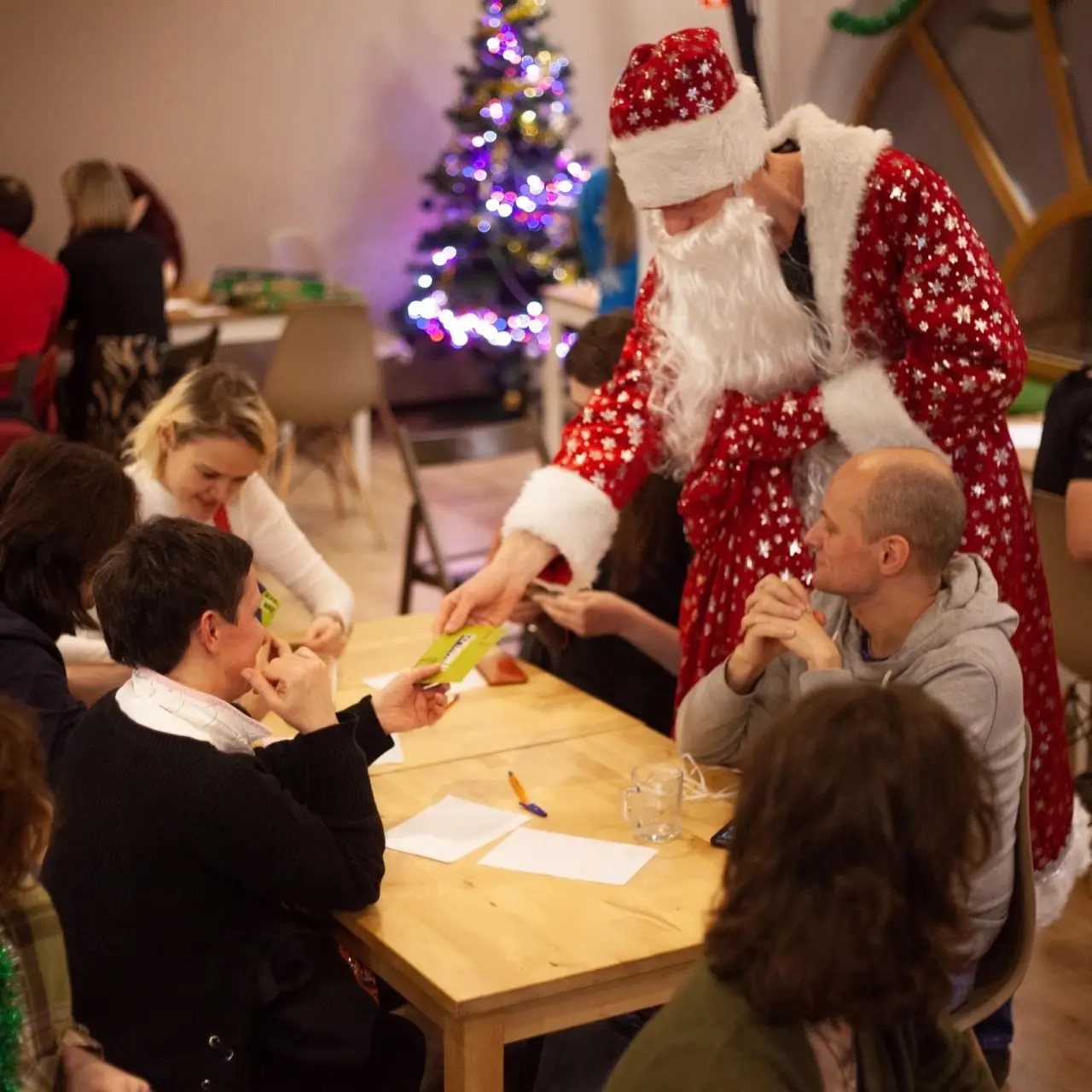 Новогодняя вечеринка в Антикафе 12 комнат