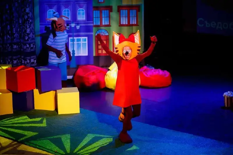 Новогоднее представление Три кота