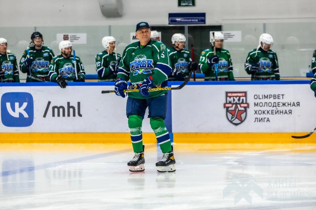 Товарищеская встреча хоккейных сборных