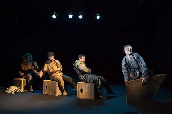 Спектакль по повести Чингиза Айтматова Пегий пёс, бегущий краем моря