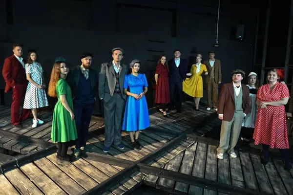 Спектакль Отпуск по ранению