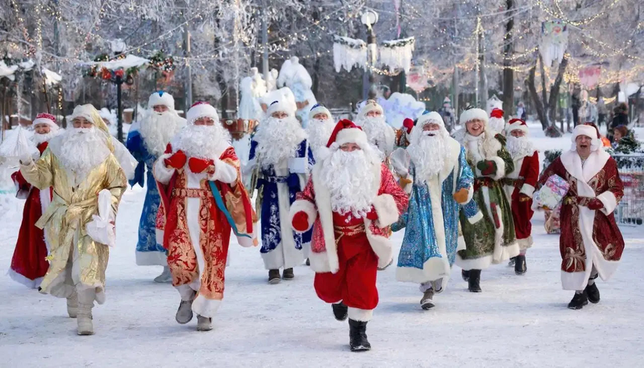 Эстафета Дедов Морозов в Изумрудном Парке