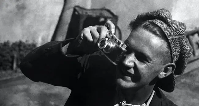 Выставка фотографий Евгения Халдея: Фотолетопись