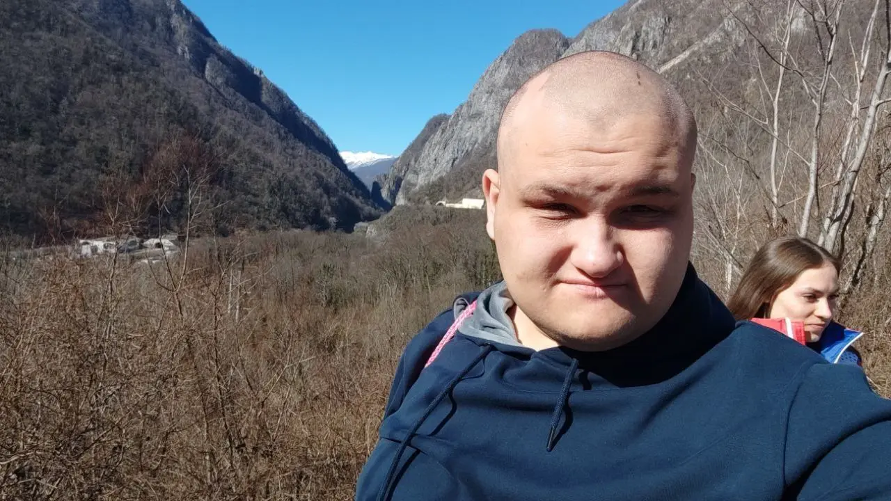 Спектакль Топливо по мотивам интервью