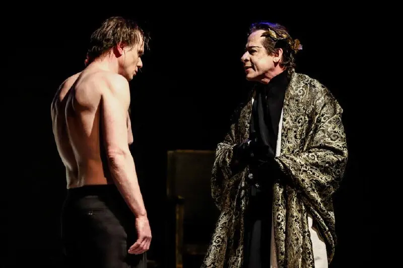 Спектакль на тему «Рукописи не горят»