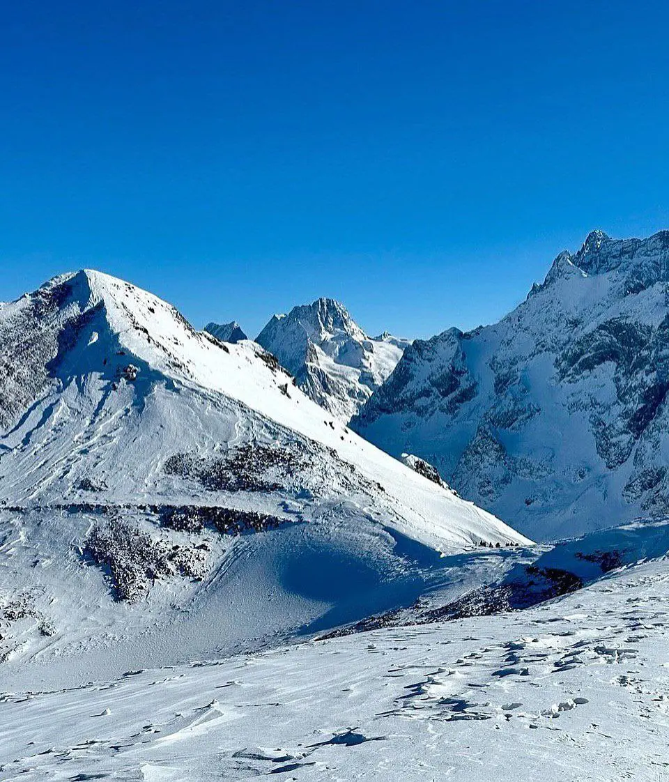 Поездка в зимнюю сказку Домбай