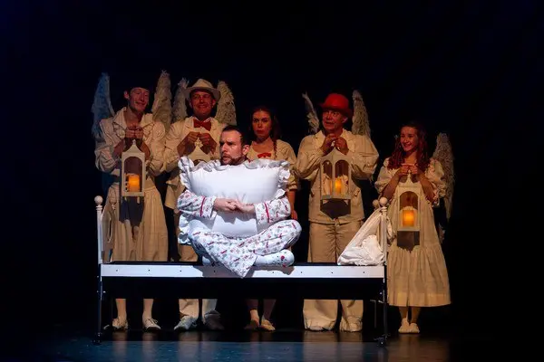 Спектакль Чудеса под подушкой