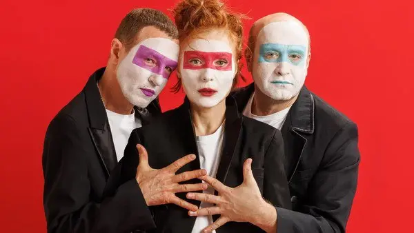 Театральная комедия Торговцы резиной