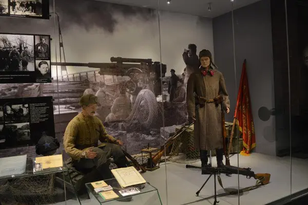 Экскурсия по теме Земля героев