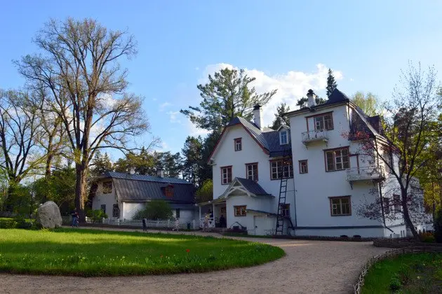 Экскурсия по Поленово и Бехово