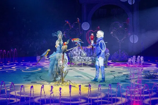 Новогоднее цирковое представление Королевство ледяных фонтанов
