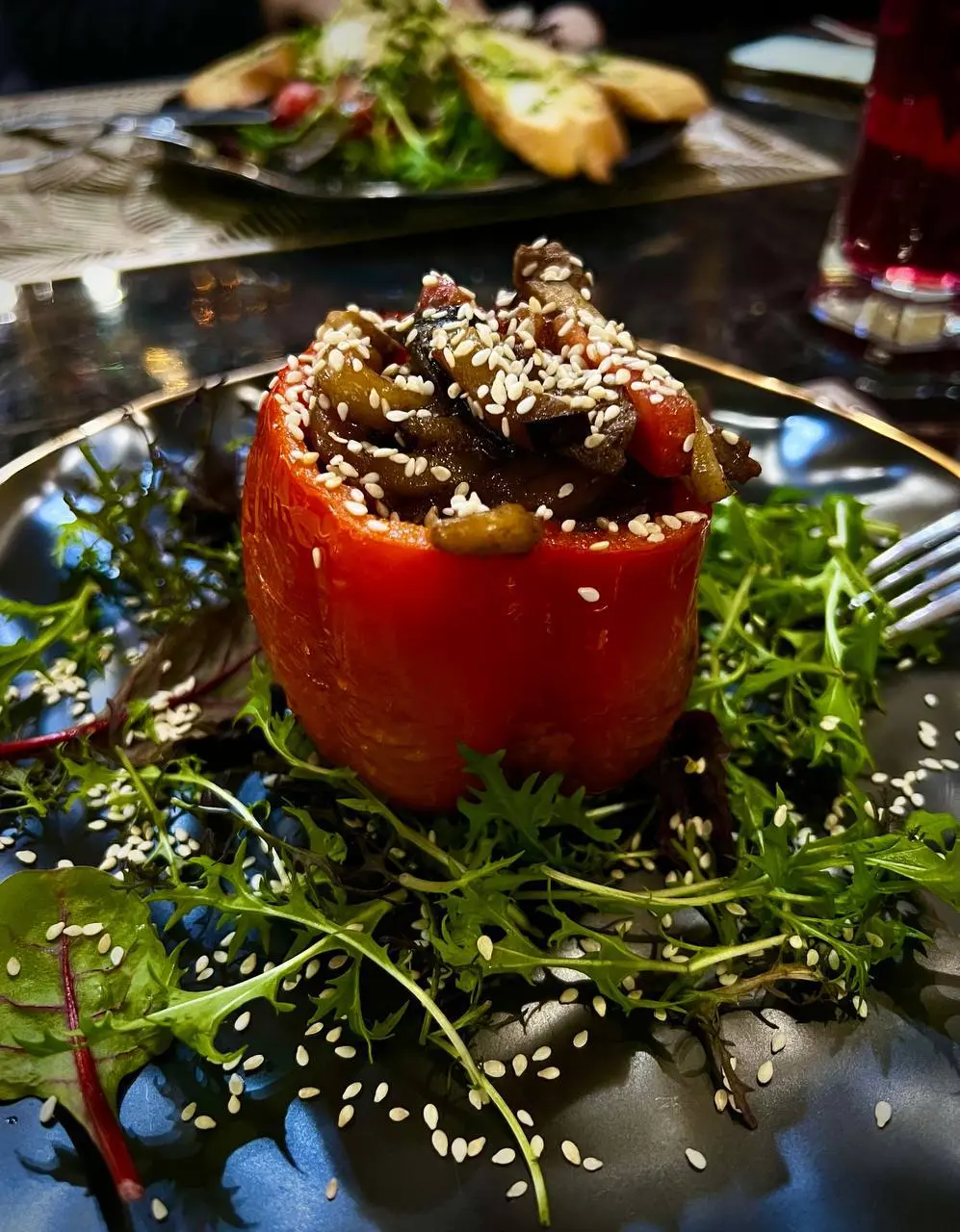 Посещение кафе Кристалл