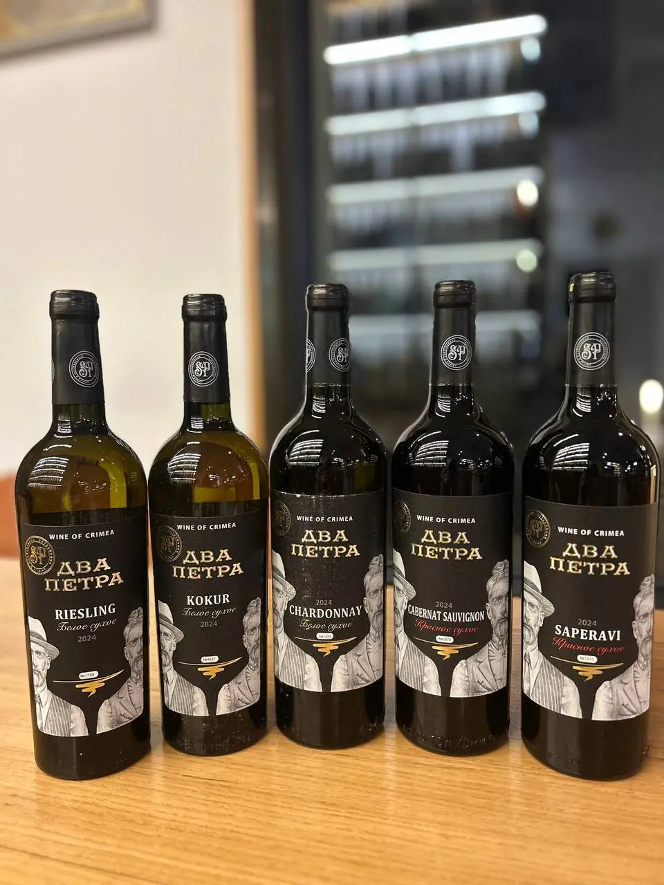 Дегустация вин крымской винодельни «Два Петра»