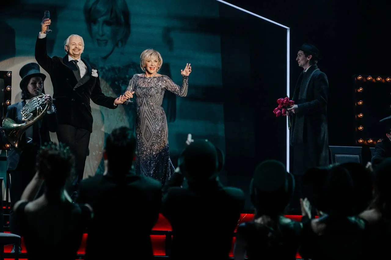 Спектакль "Театр" о пастушьем пироге