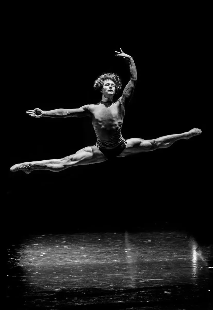 Показ балетного спектакля о Щелкунчике