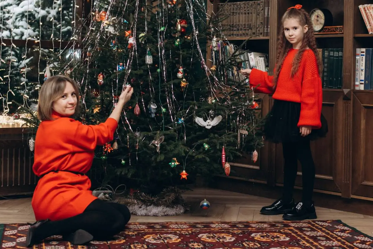 Встреча для мам и дочек по созданию новогодних артефактов