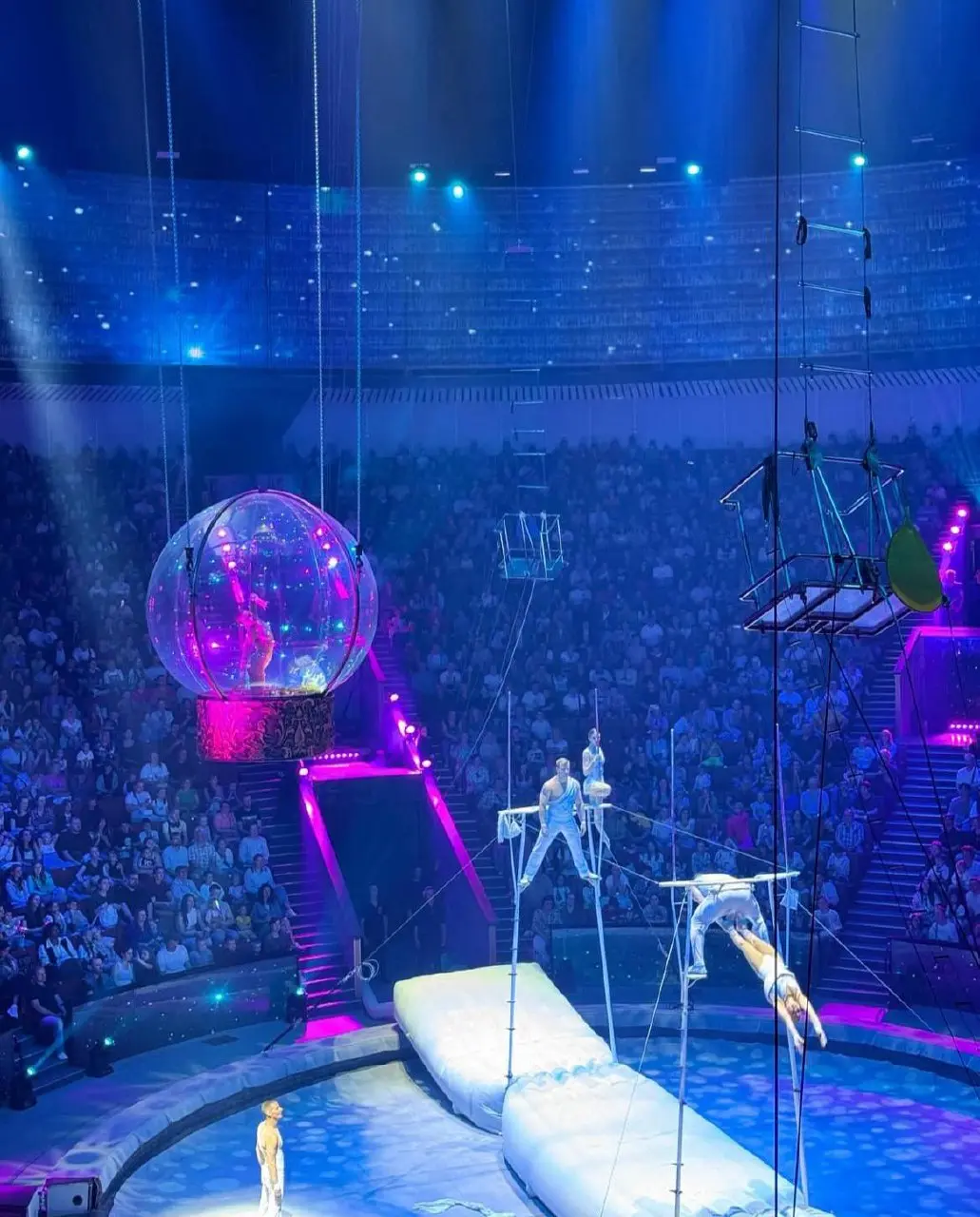 Новогоднее представление Сказка о Белоснежке