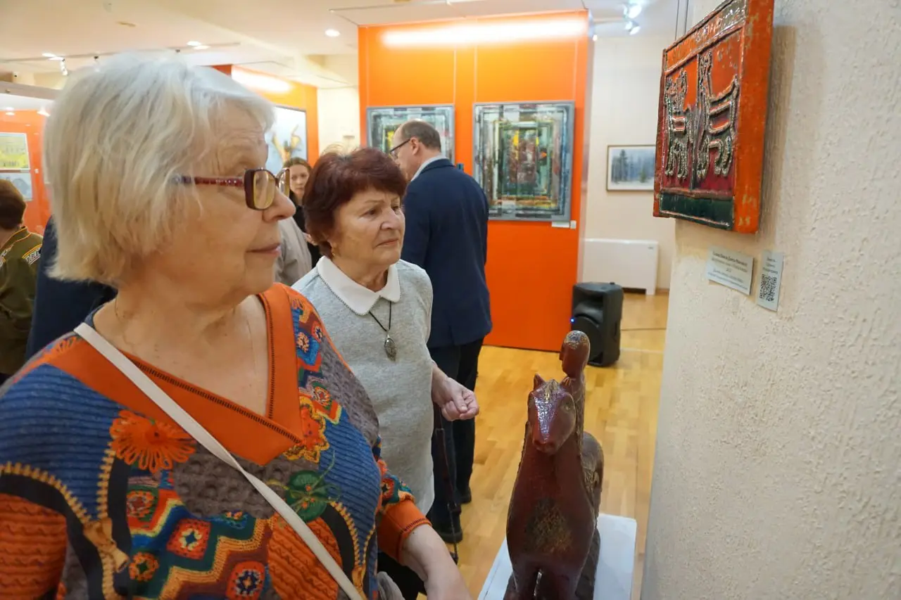 Выставка югорских художников Сибирский формат