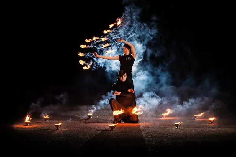 Праздничное шоу Cirque du Soleil Twas the Night Before...