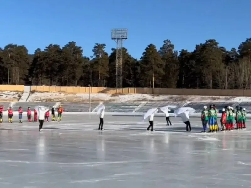 Катание на коньках и лыжах в выходные