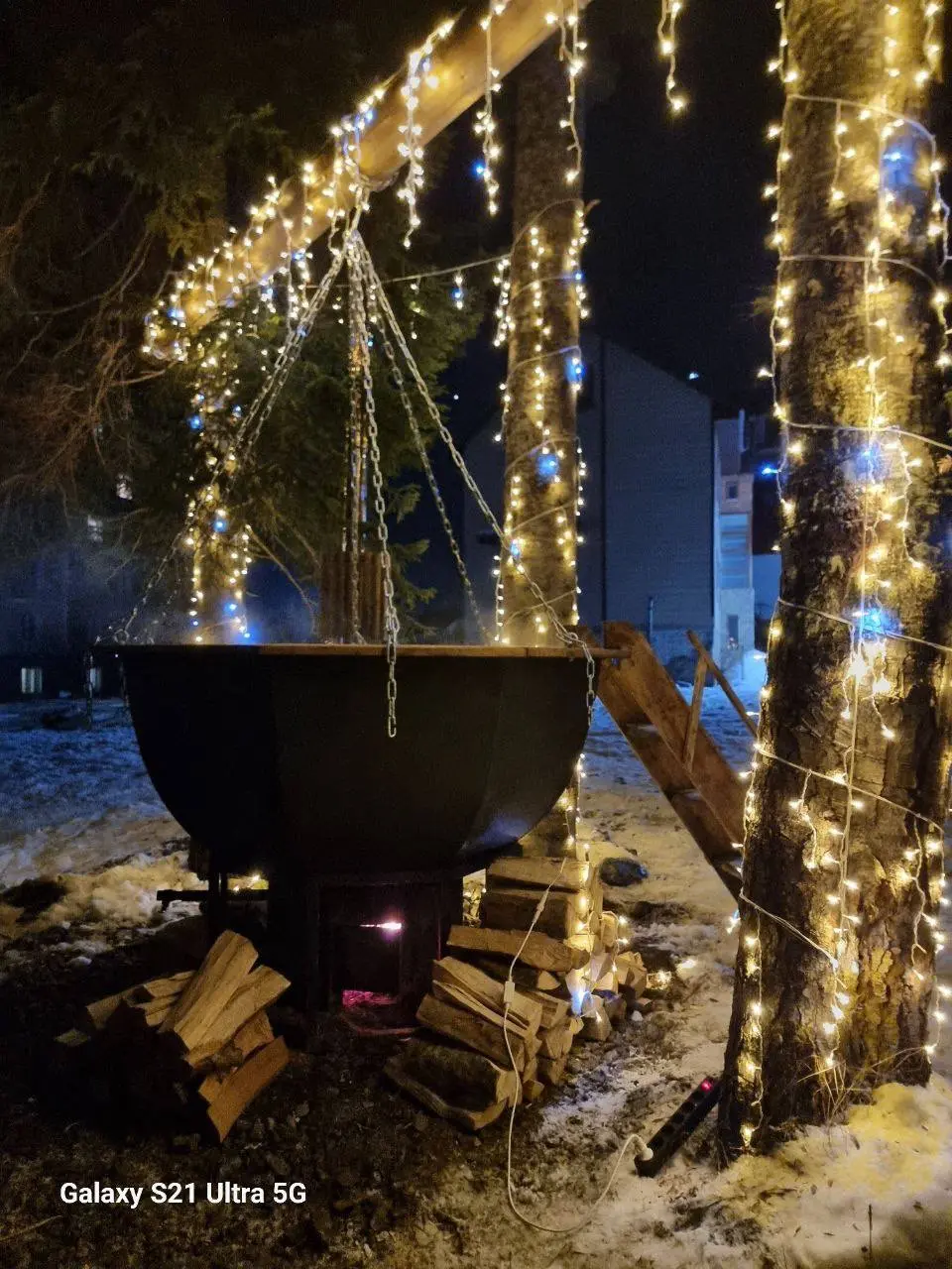 Отдых в русской бане с купелью и чанами