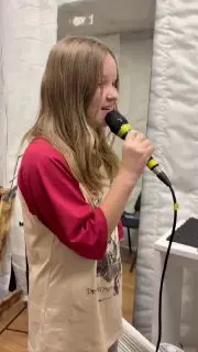 Выступление артистов в ТЦ