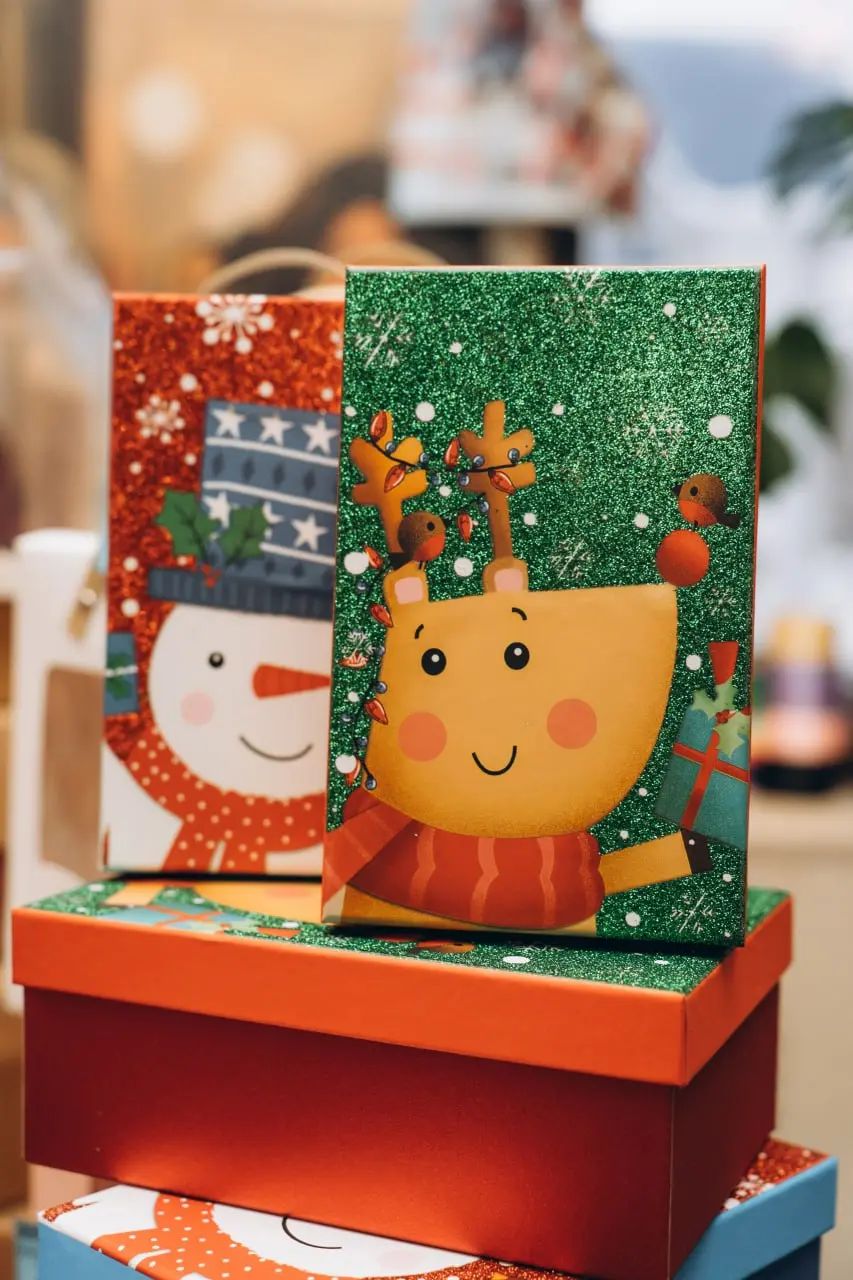 Новогодний маркет от местных мастеров