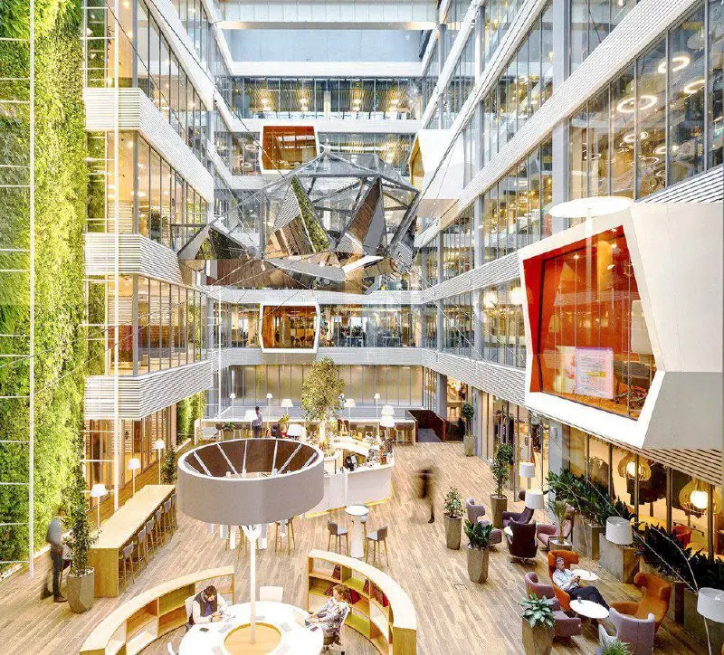 Экскурсия по штаб-квартире Сбера для подростков