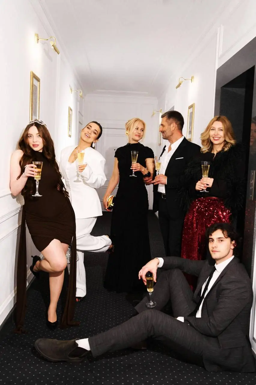 Новогодняя ночь в стиле Париж