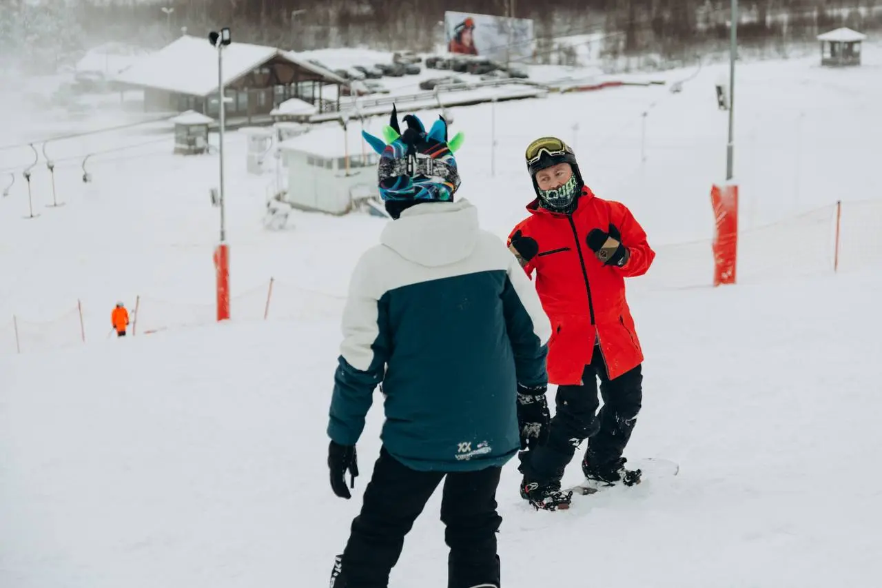 Курсы инструкторов по горным лыжам и сноуборду