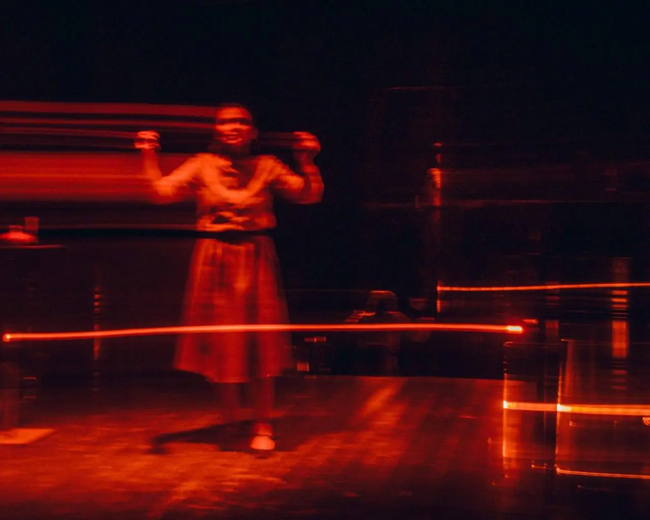 Спектакль НеБытьИЯ по поэме Рицоса