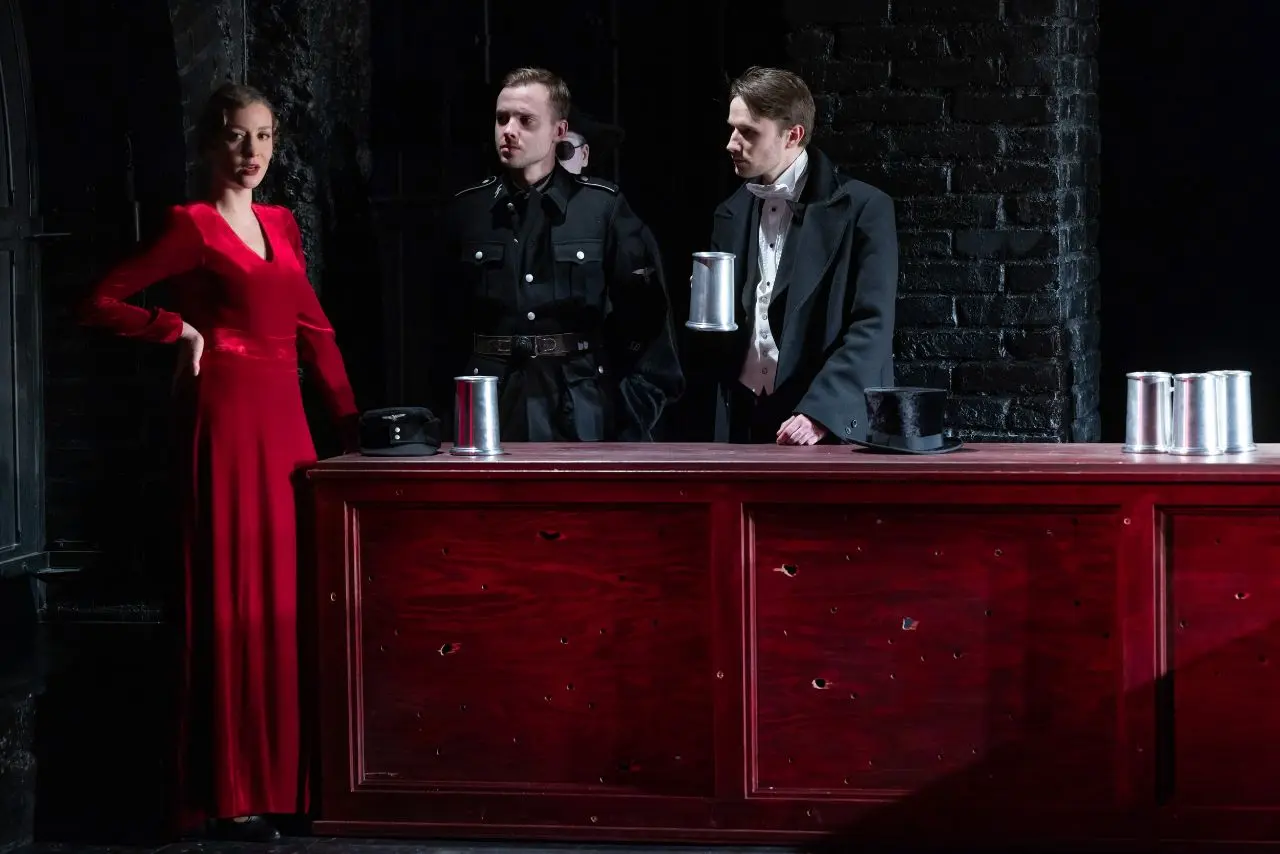 Спектакль Брехт. Швейк. Вторая Мировая