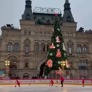 Мастер-класс по хоккею на ГУМ-катке