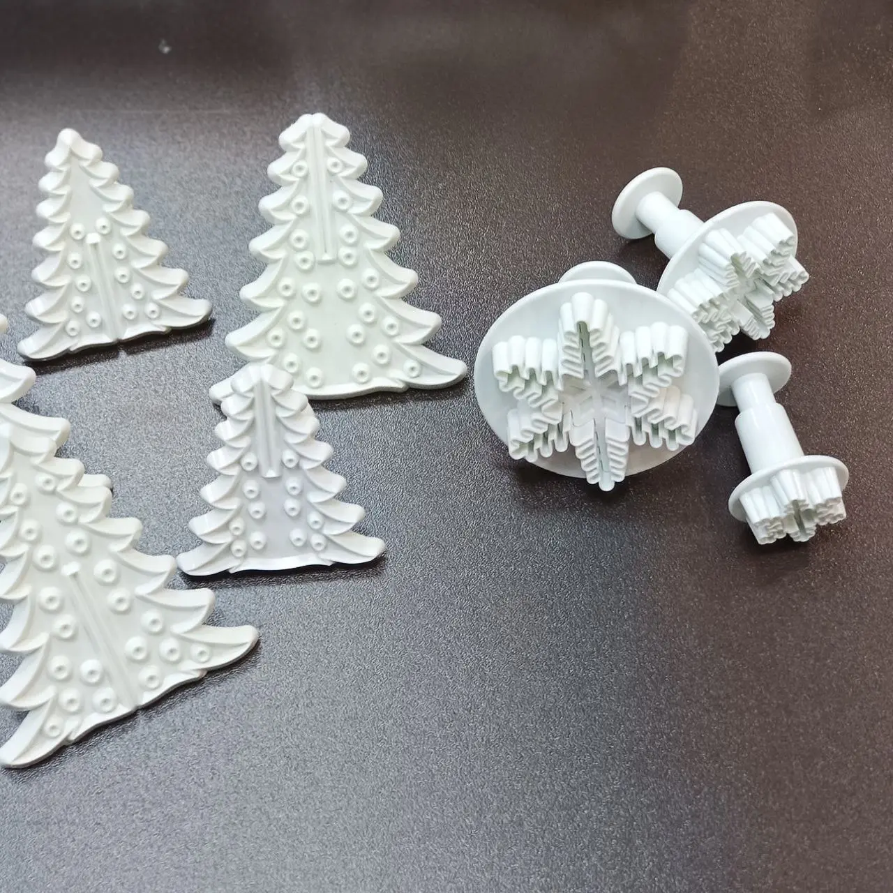 Обзор новогоднего инвентаря от БудемПечь