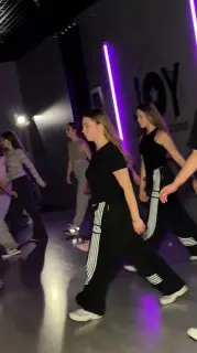 Новогодняя вечеринка для подростков