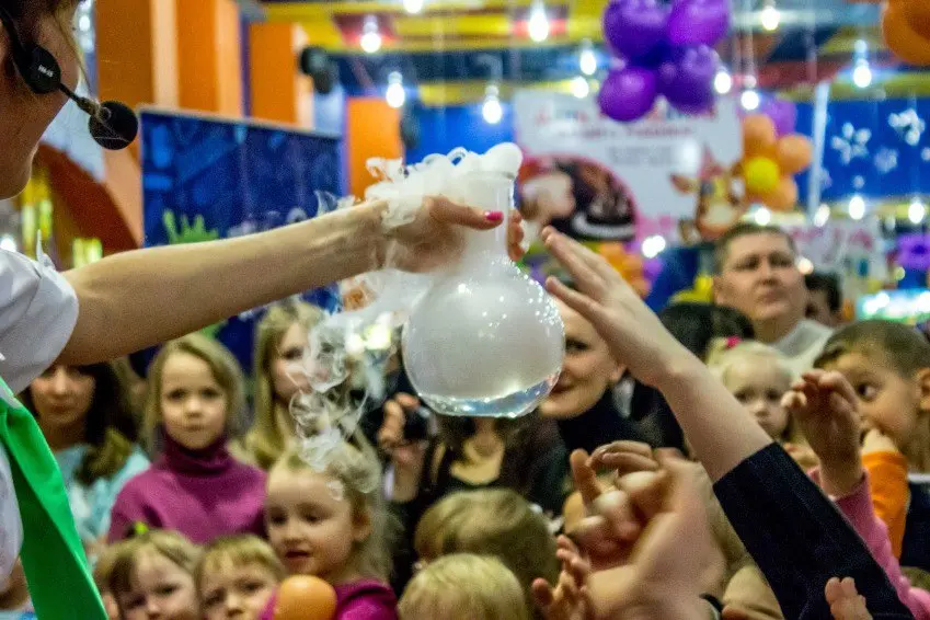 Новогоднее шоу профессора Николя о науке