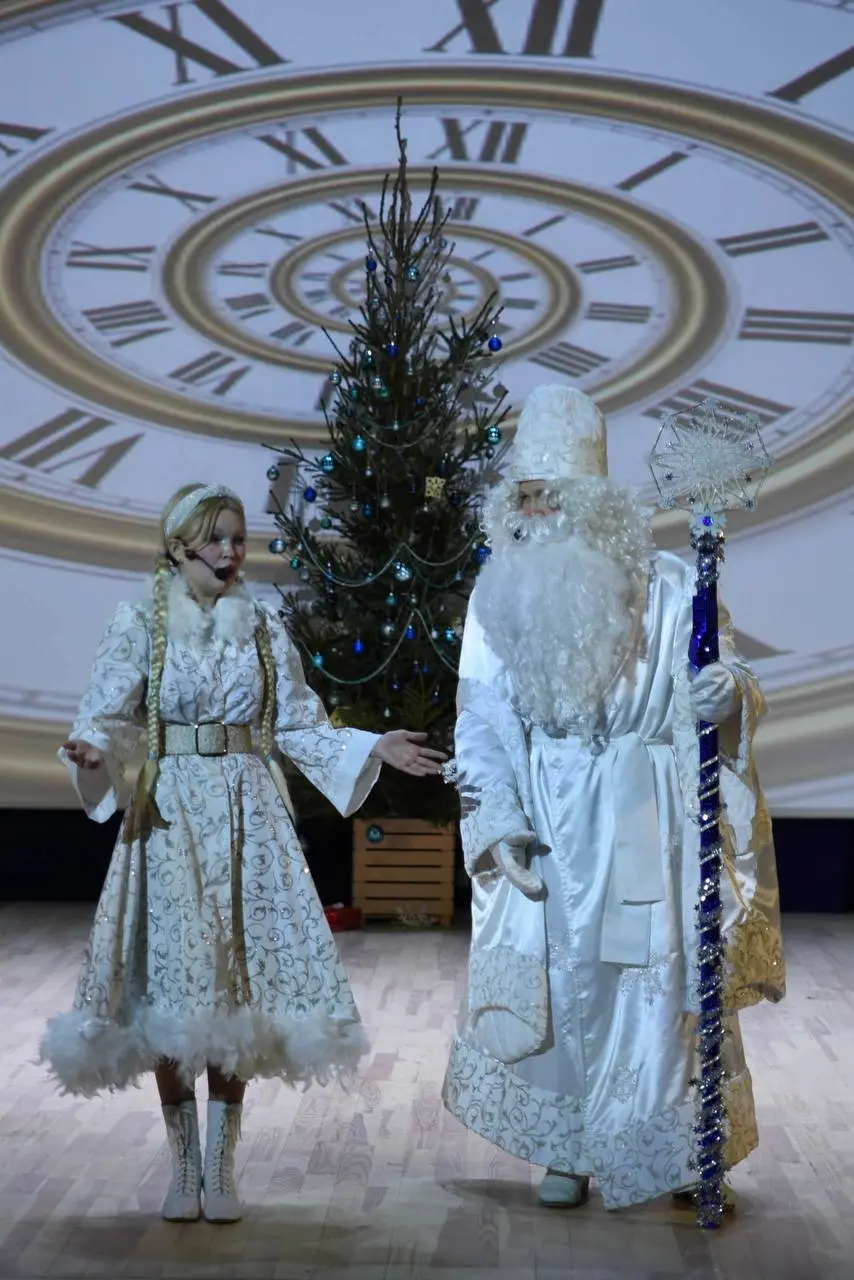 Выезд на премьерскую ёлку в музее Черномырдина