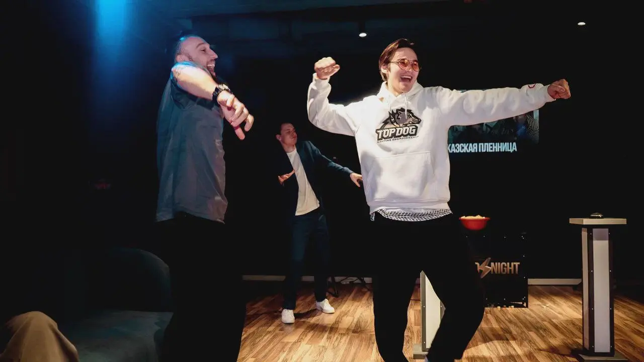 Развлекательное шоу по мотивам телепередач Good Night Show