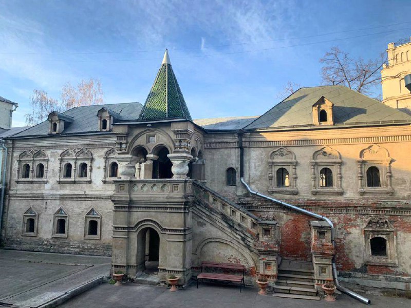 Удивительная экскурсия в Старинный Печатный двор Никольской и на Китайгородскую стену
