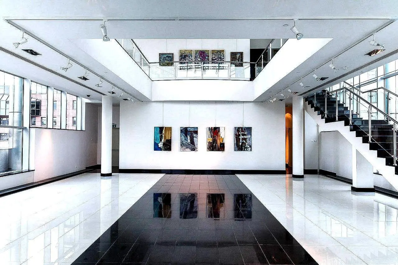 Посещение выставочных залов Москвы