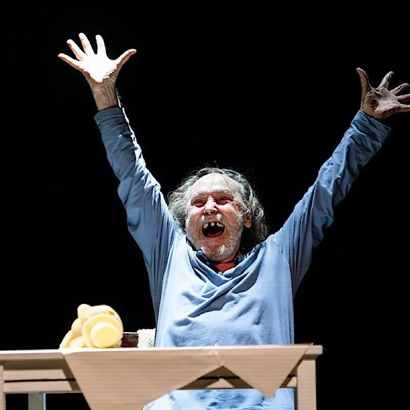 Спектакль «Записки Сумасшедшего» в Театральной квАРТире