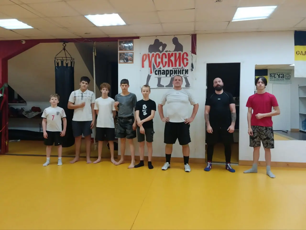 Тренировка по боксу от проекта Русские Спарринги