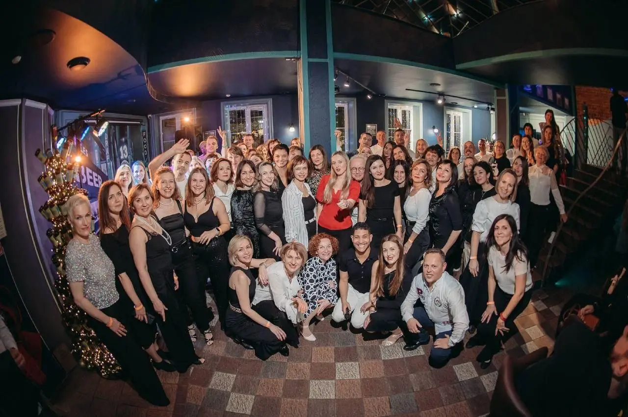 Новогодняя вечеринка в баре 13 RULES