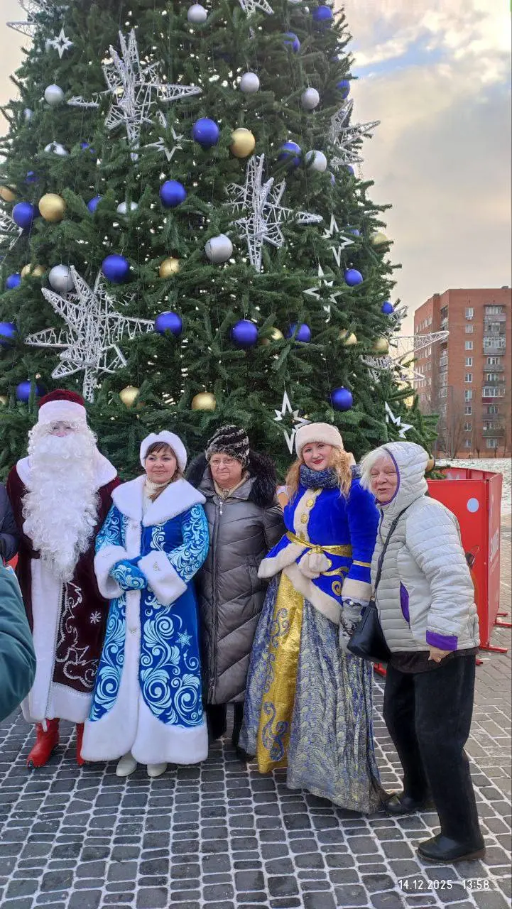 Экскурсия по улицам Люберец на новогоднем автобусе