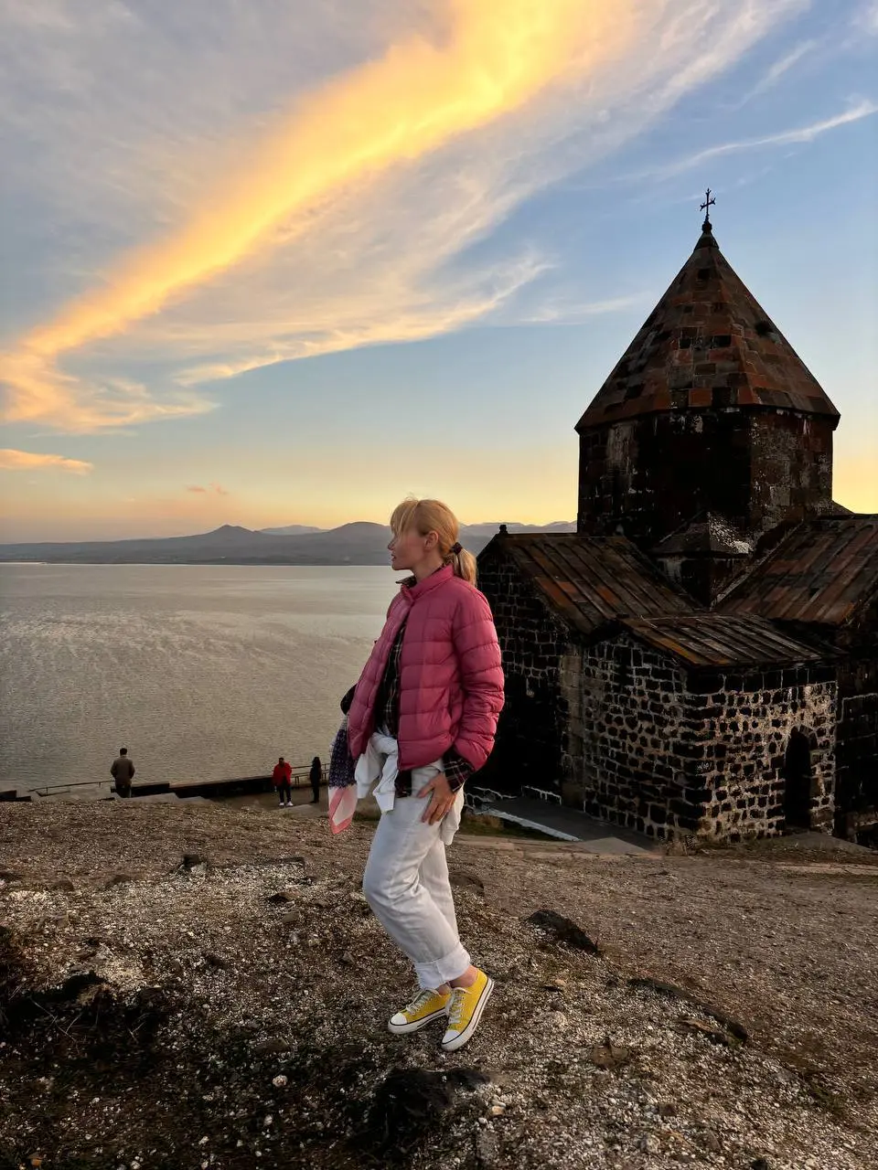 Благотворительная йога в Новолуние