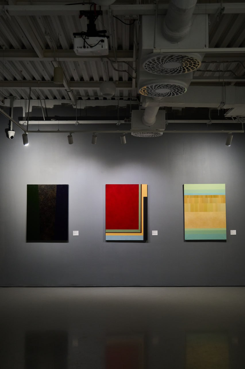 Выставка художницы «Пигмент. Краска. Цвет»